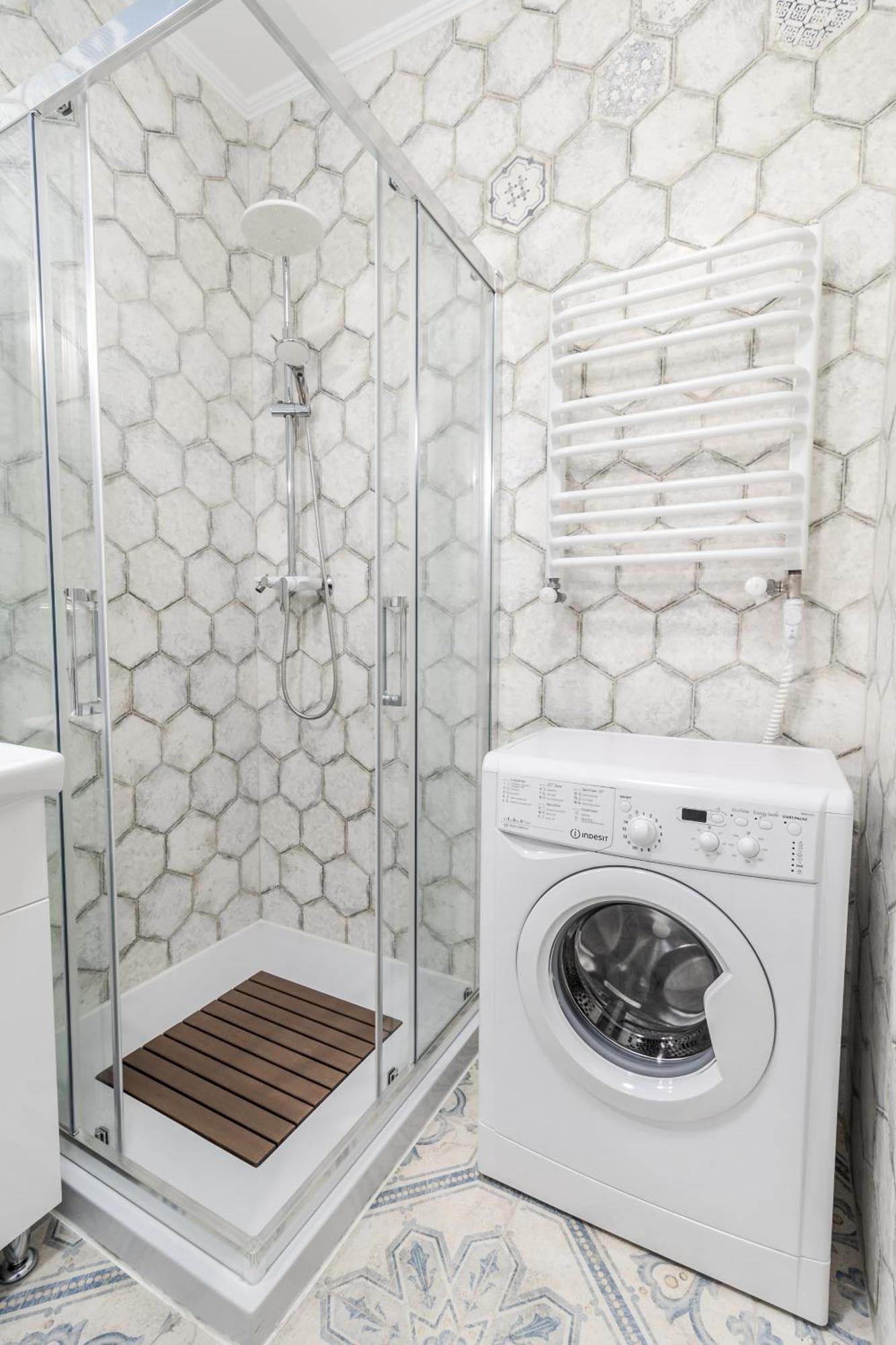 Inshiapartments On Hazova Str 4 Lviv Exterior foto